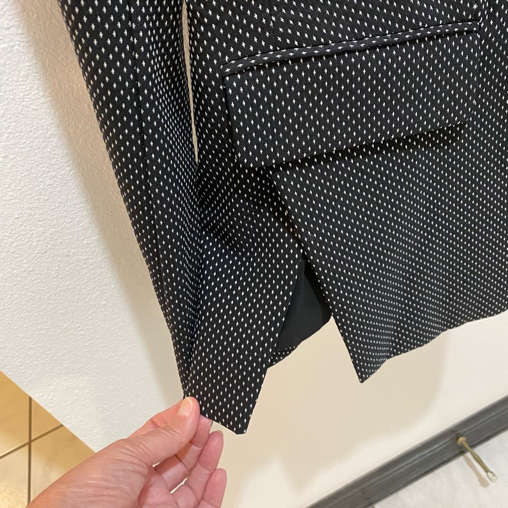 Lane Bryant Ladies Black & White Speck Blazer - 16 - Picture 5 of 12